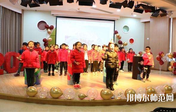 武漢2020年幼師學(xué)校招生要求多少分