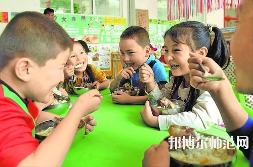 成都2020年 幼師學(xué)校讀出來(lái)是什么文憑