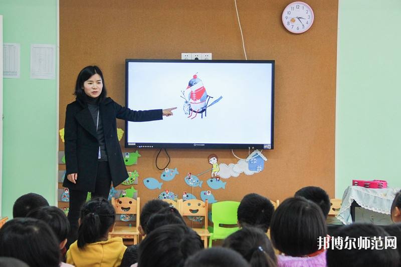 寶雞2020年幼師學校和中專有哪些區(qū)別