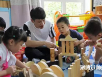 白銀2020年初中生讀什么幼師學(xué)校好