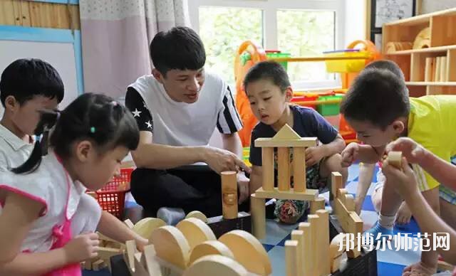 六盤水2021年初中生可以讀的幼師學(xué)校