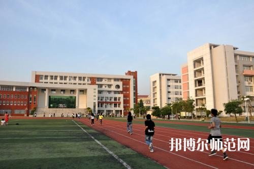 雅安2021年初中生可以去讀什么幼師學(xué)校