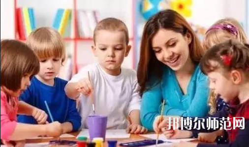 白銀2021年女生讀什么幼師學(xué)校