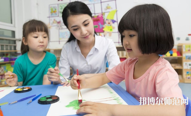 惠州2021年女生學幼師學校有前途嗎