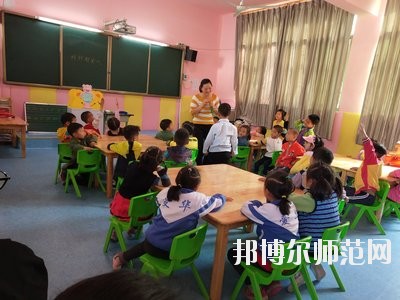 云南2021年讀幼師學(xué)校學(xué)什么有前途