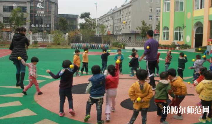 滄州2021年幼師學(xué)校什么專業(yè)適合女生