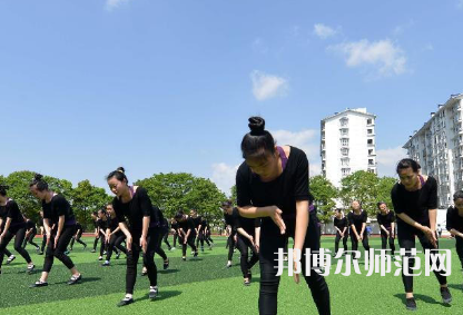 2023年成都市幼師學(xué)校就業(yè)前景怎么樣