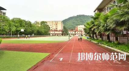 2023年成都男孩學(xué)幼師專業(yè)就業(yè)前景怎么樣